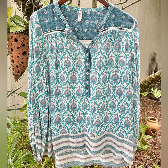 🩵 Vintage Spell Oracle Sage Blouse Size Small 🩵 - Picture 3 of 10